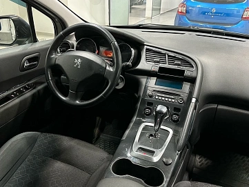 Peugeot 3008, 2014г, передний привод, робот