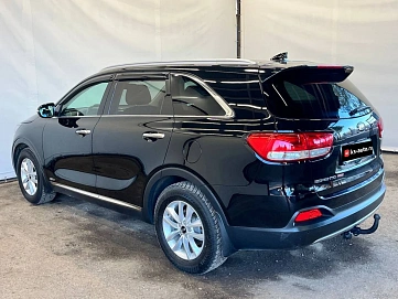 Kia Sorento, 2017г, полный привод, автомат