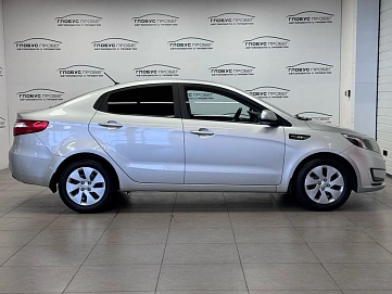 Kia Rio, 2014г, передний привод, механика