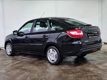 Lada (ВАЗ) Granta, 2019г, передний привод, автомат