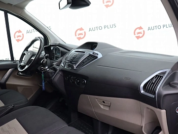Ford Tourneo Custom, 2017г, передний привод, механика