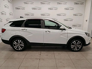 Lada (ВАЗ) Vesta, 2018г, передний привод, автомат