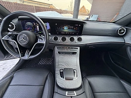 Mercedes-Benz E-Класс, 2022г, полный привод, автомат