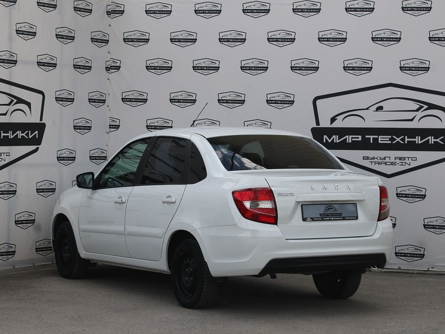 Lada (ВАЗ) Granta, 2019г., передний привод, автомат