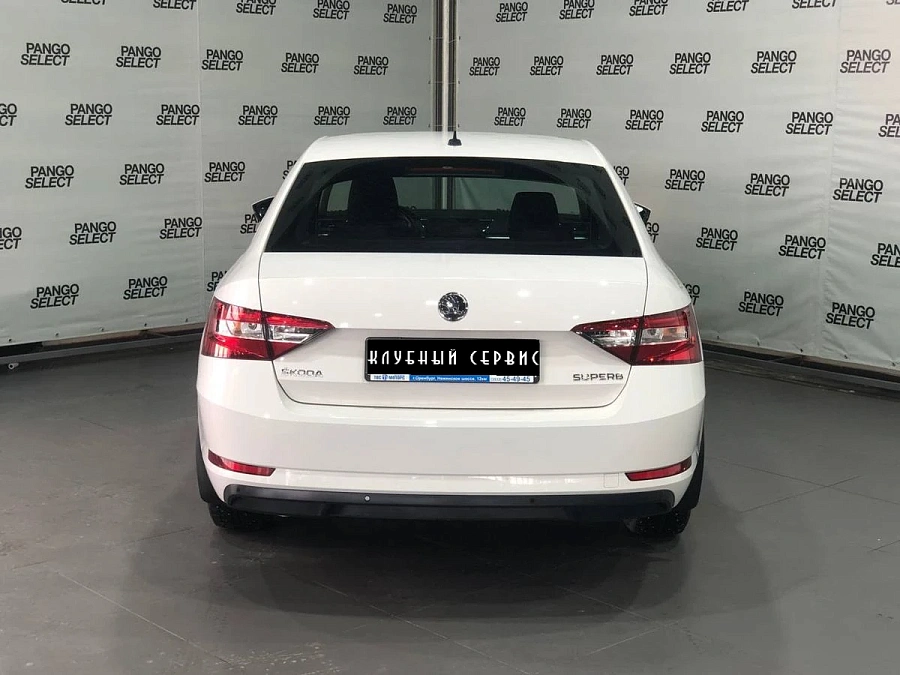 Skoda Superb, 2017г., передний привод, автомат