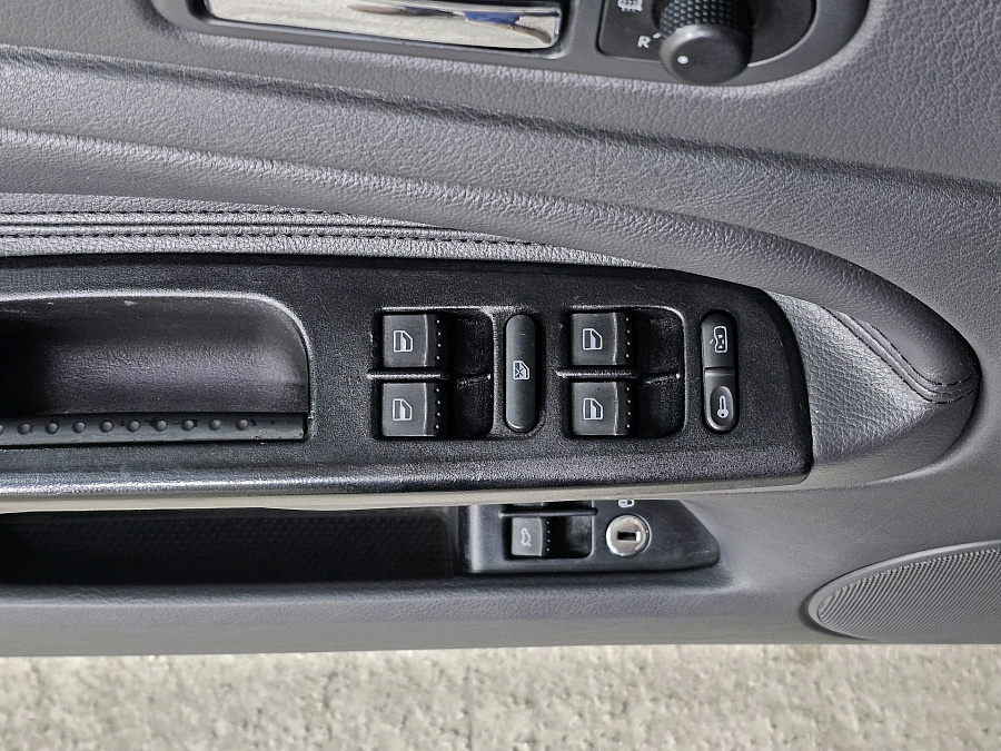 Volkswagen Passat, 2005г., передний привод, автомат