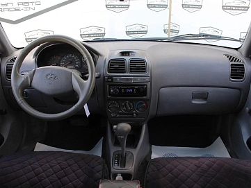 Hyundai Accent, 2008г, передний привод, автомат