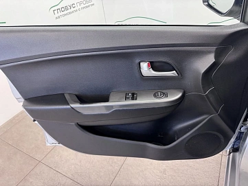 Kia Rio, 2014г, передний привод, механика