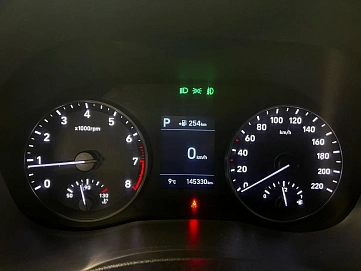 Hyundai Solaris, 2017г, передний привод, автомат