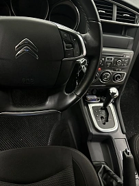 Citroen C4, 2013г, передний привод, автомат