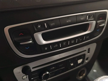 Renault Fluence, 2013г, передний привод, вариатор