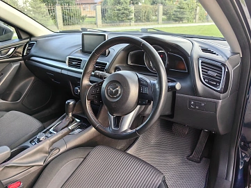 Mazda Axela, 2015г, передний привод, автомат