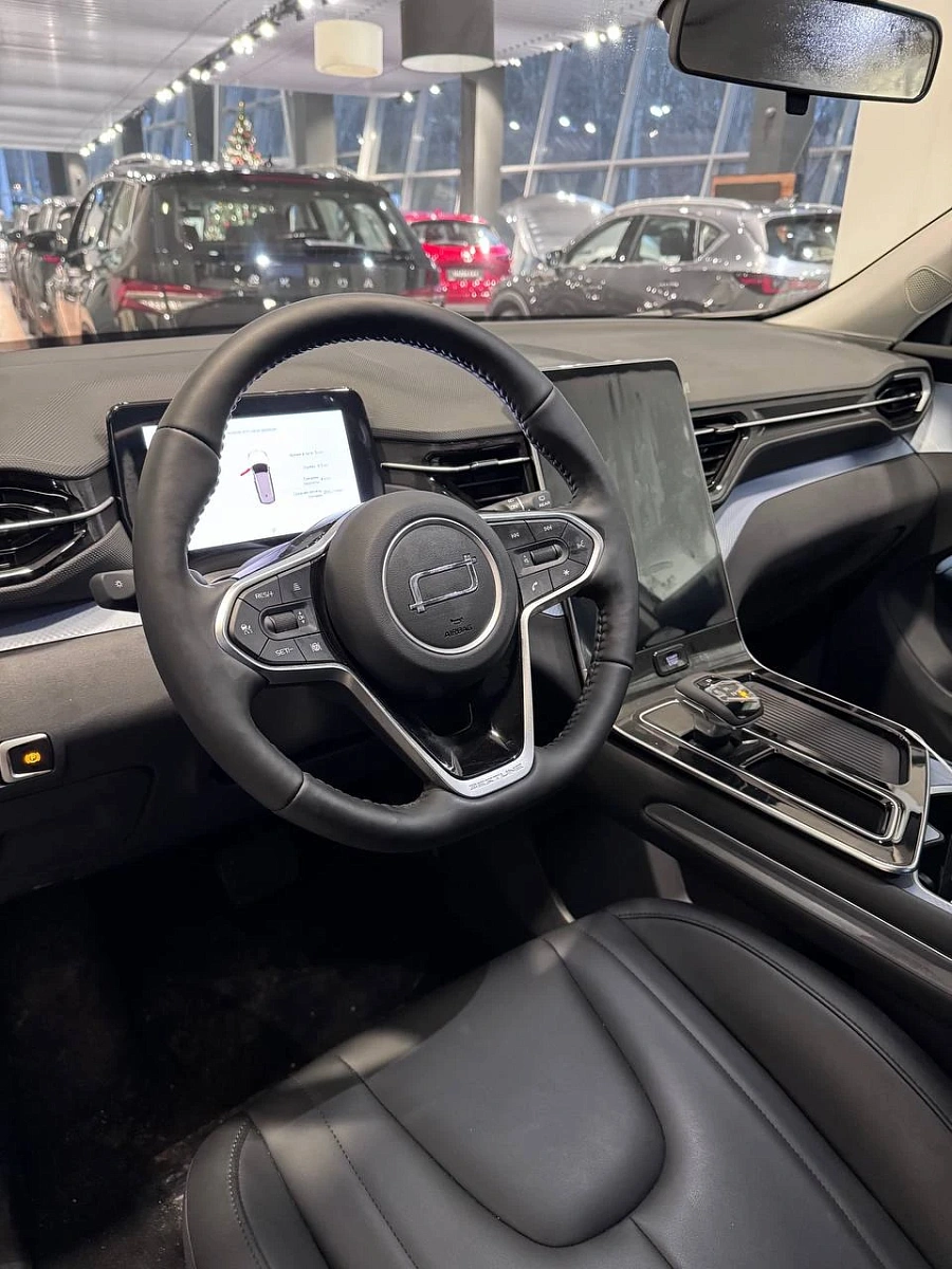 Bestune T90, 2024г., передний привод, робот