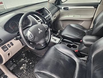 Mitsubishi Pajero Sport, 2010г, полный привод, автомат