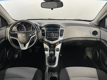 Chevrolet Cruze, 2012г, передний привод, механика
