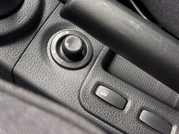 Renault Logan, 2008г, передний привод, механика