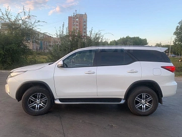 Toyota Fortuner, 2017г, полный привод, автомат