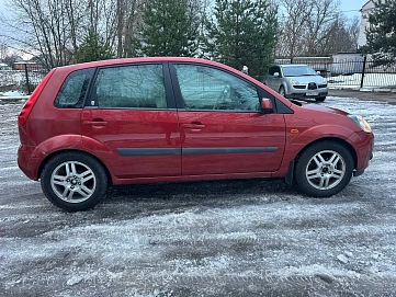 Ford Fiesta, 2008г, передний привод, автомат