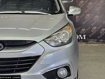 Hyundai ix35, 2010г, полный привод, автомат