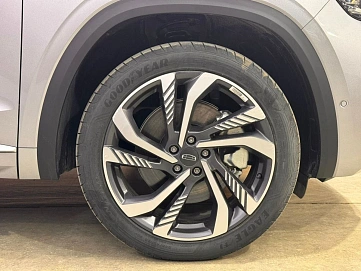 Geely Monjaro, 2024г, полный привод, автомат