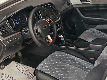 Hyundai Sonata, 2019г, передний привод, автомат