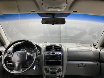 Hyundai Santa Fe, 2004г, полный привод, механика