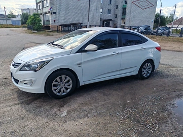 Hyundai Solaris, 2015г, передний привод, автомат