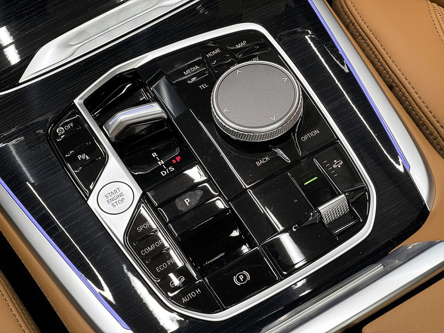 BMW X7, 2023г., полный привод, автомат