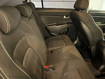 Kia Sportage, 2011г, передний привод, механика