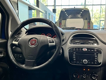 Fiat Punto, 2012г, передний привод, робот
