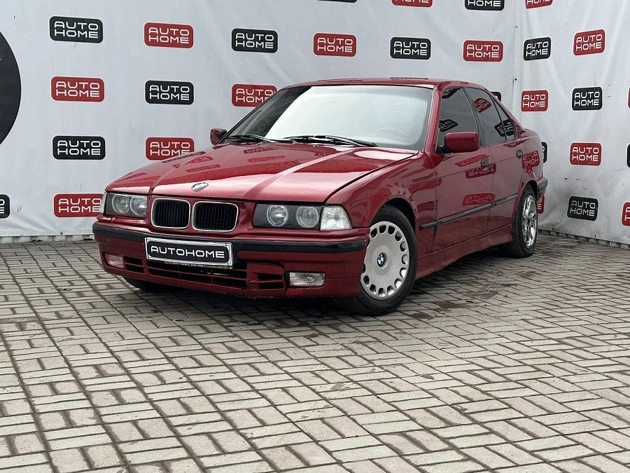 BMW 3 серии, 1992г., передний привод, механика