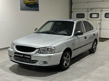 Hyundai Accent, 2004г, передний привод, механика