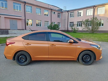 Hyundai Solaris, 2017г, передний привод, автомат