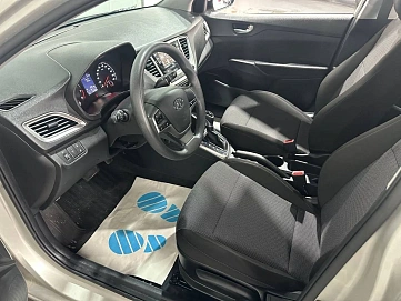 Hyundai Solaris, 2020г, передний привод, автомат