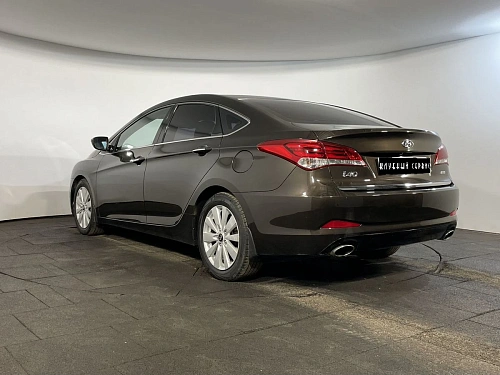 Hyundai i40, 2015г, передний привод, автомат