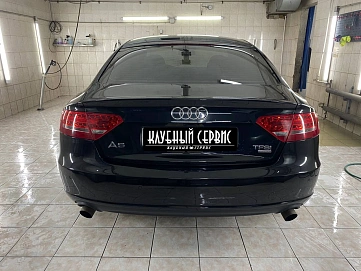 Audi A5, 2010г, полный привод, робот