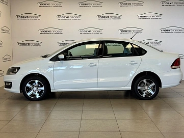 Volkswagen Polo, 2016г, передний привод, механика