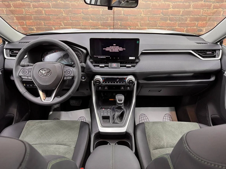 Toyota RAV4, 2025г., полный привод, вариатор