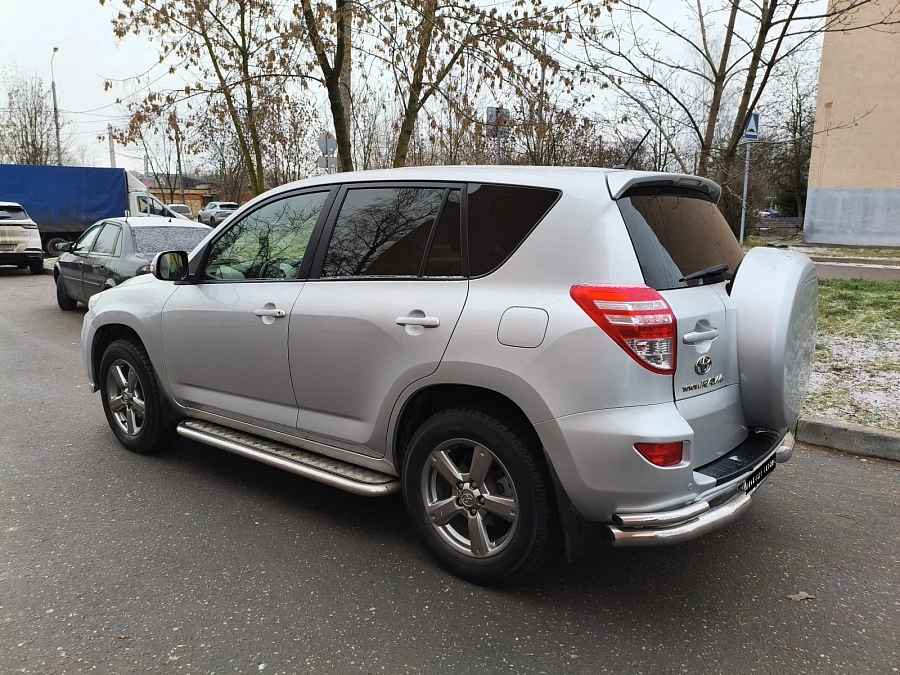 Toyota RAV4, 2012г., полный привод, вариатор
