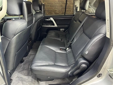 Toyota Land Cruiser, 2012г, полный привод, автомат