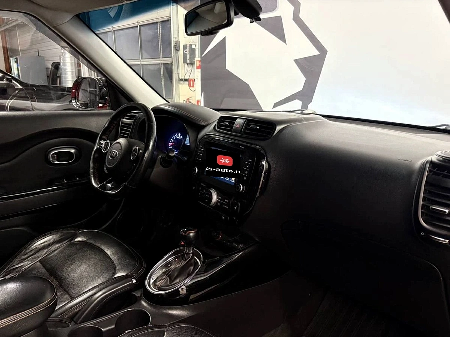 Kia Soul, 2016г., передний привод, робот