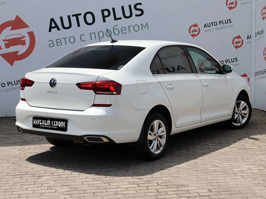 Volkswagen Polo, 2021г., передний привод, робот