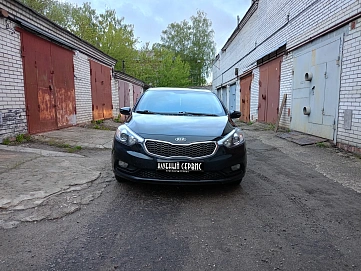Kia Cerato, 2014г, передний привод, автомат