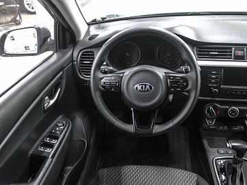 Kia Rio, 2018г, передний привод, автомат