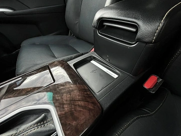 Toyota Camry, 2016г, передний привод, автомат