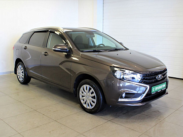 Lada (ВАЗ) , 2021г., передний привод, механика