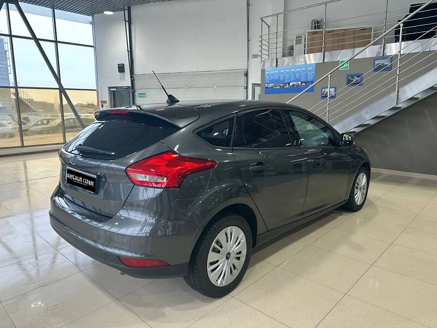 Ford Focus, 2017г., передний привод, робот