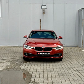 BMW 3 серии, 2017г., задний привод, автомат