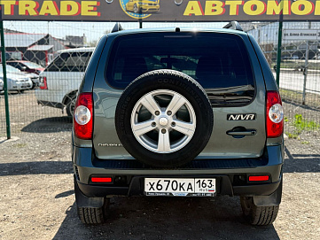 Chevrolet Niva, 2015г., полный привод, механика
