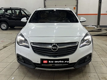 Opel Insignia, 2014г, полный привод, автомат